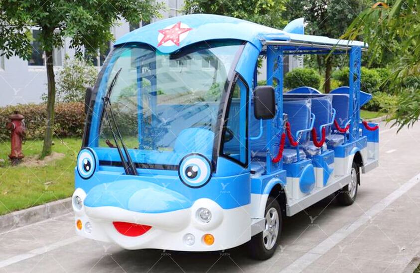 14P автобус для экскурсий в виде кита 5SCT-05