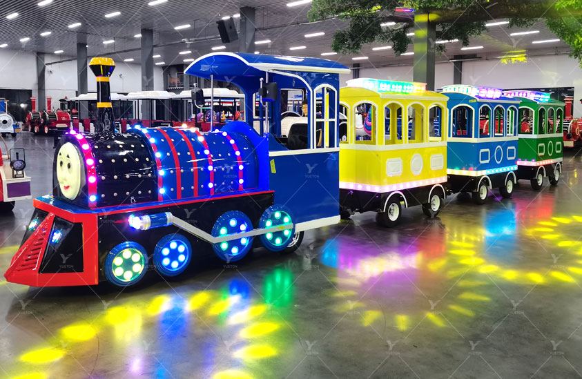 Безрельсовый поезд Thomas на 24 места, модель 5ST-09